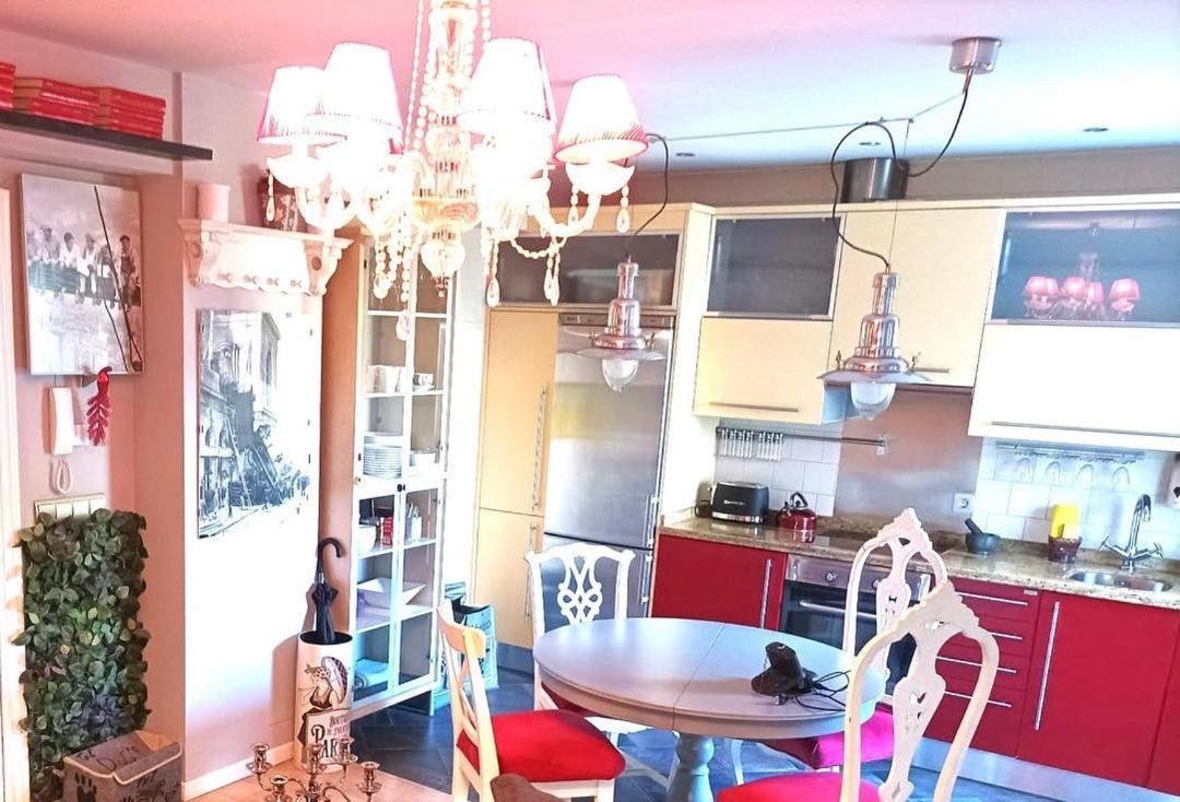 Apartamento San Quirce - Centrico Y Reformado- Wifi Y Netflix Valladolid Exterior photo