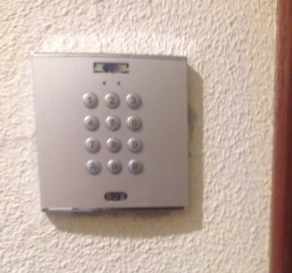 Apartamento San Quirce - Centrico Y Reformado- Wifi Y Netflix Valladolid Exterior photo