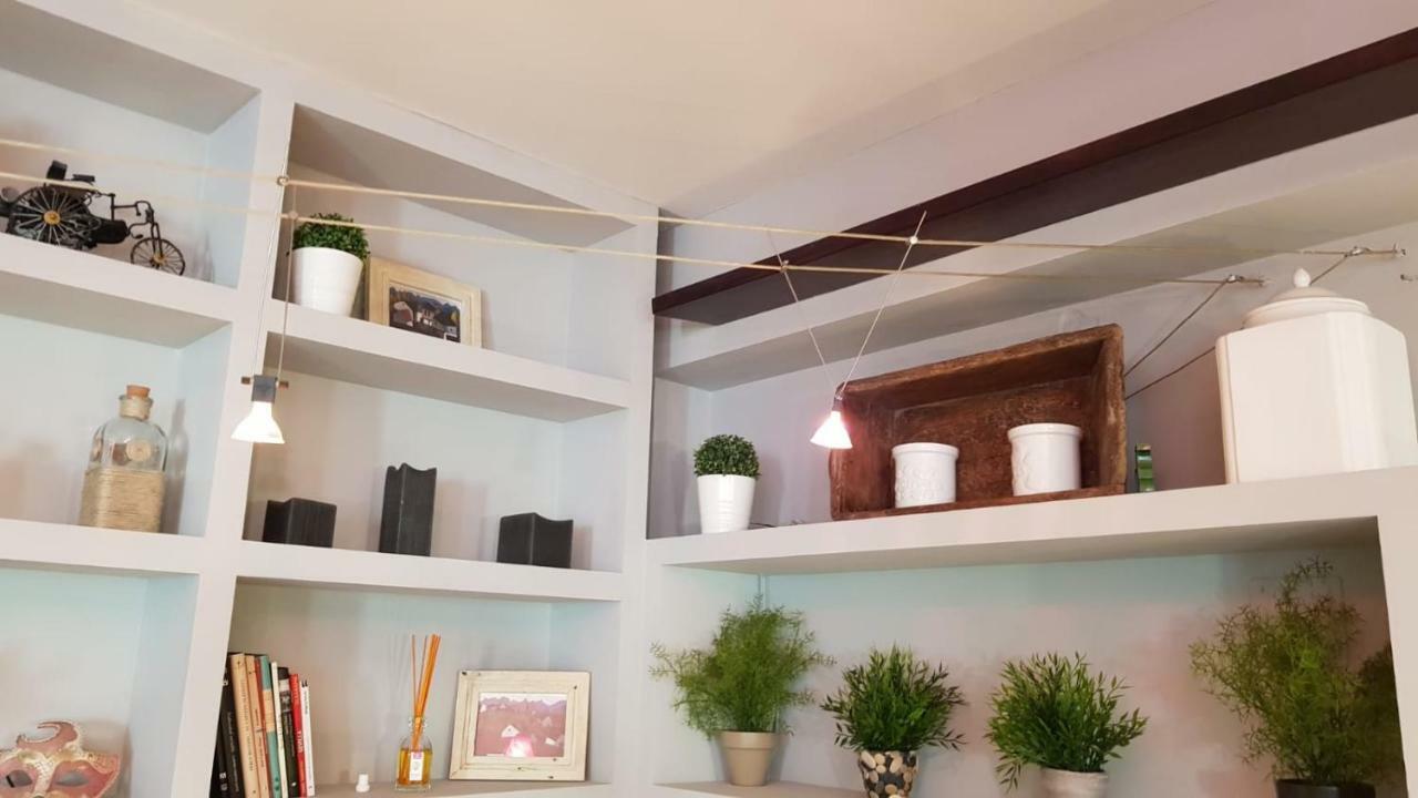 Apartamento San Quirce - Centrico Y Reformado- Wifi Y Netflix Valladolid Exterior photo